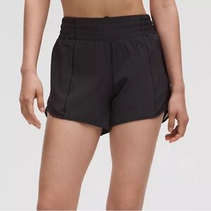 NWT Lululemon Hotty Hot High Rise Lined Shorts 4” Size 8